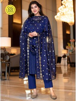 Label Shaurya Sanadhya - Royal Blue Kurta And Pant With Organza Dupatta (Set Of 3)