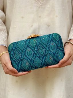 AMYRA - Blue Neer Pashmina Cashmere Clutch