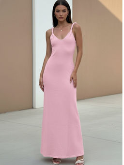 Outzidr - Pink Spaghetti Strap U-Neck Maxi Dress