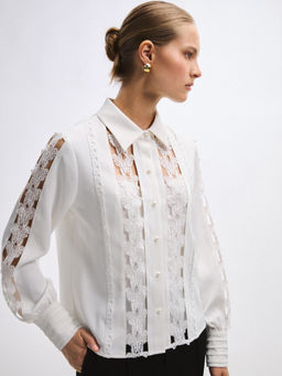 Pomelo - Butterfly Lace Blouse - Off-White