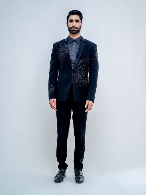 Varun Chakkilam Black Metallic Stroked Suit (Set of 3)