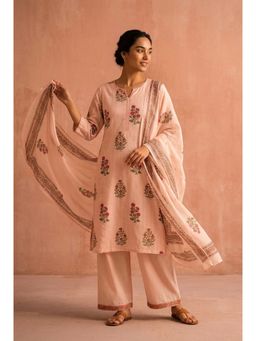 HERITAGE - Off White Floral Booti Print Straight Kurta with Pant and Dupatta