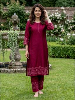 Missprint - Wine Red Embroidered Chanderi Silk Kurta with Cotton Pant