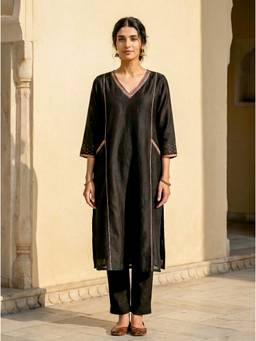 Missprint - Black Embroidered Silk Chanderi Kurta with Pant