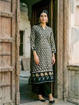 Missprint - Dark Green Hand Block Print Silk Chanderi Kurta with Pant