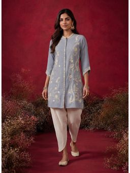 Lakshita - Spa Embroidered Crinkle Cotton Co-Ord Set