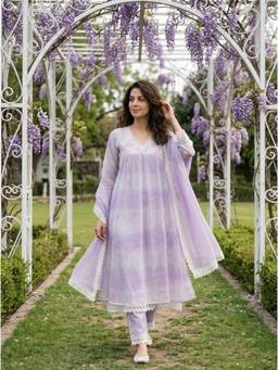 Missprint - Lilac Tie-Dye Organza Kurta with Pant and Dupatta