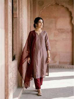 Missprint - Mauve Embroidered Silk Chanderi Kurta with Pant and Dupatta