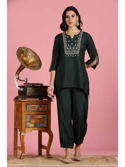 The Suitable - Dark Green Solid Chanderi Silk Zari Thread Embroidered Kurti with Salwar