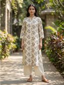 Cream color option, Sold out, Currently selected