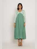 Green color option, Sold out, Currently selected