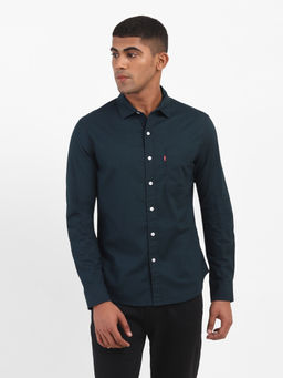 Levi's - Men Navy Blue Slim Fit Casual Shirt