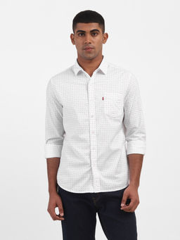 Levi's - Men White Slim Fit Casual Shirt