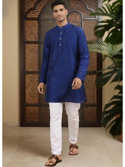 TATTVA - Blue Men's Solid Pure Cotton Mandarin Collar Short Kurta