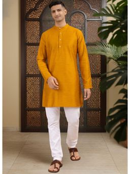 TATTVA - Mustard Men Solid Pure Cotton Mandarin Collar Short Kurta