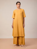Yellow color option, Currently selected