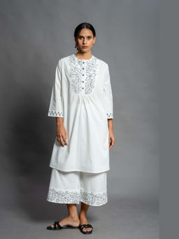 House of Mantra - Mantra Women White Organic Cotton Embroidered Kurta with Pant