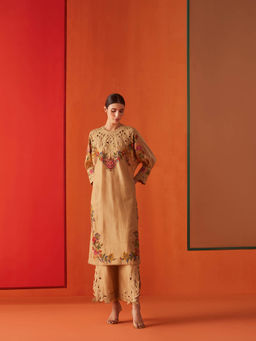 CHANDRIMA - Beige Chanderi Floral Embroidered Kurta with Pant (Set of 2)
