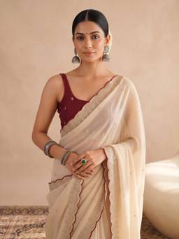 Akhilam - Women'S Georgette Cream Embellished Saree