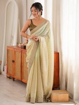 Akhilam - Women'S Silk Blend Light Green Embellished Saree