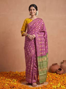 Sareemall - Women's Silk Blend Magenta Printed Saree