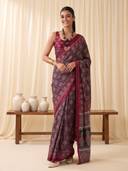 Maroon color option, Currently selected