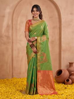 Sareemall - Women's Silk Green Woven Design Saree