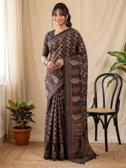 Akhilam - Women'S Silk Blend Black Printed Saree