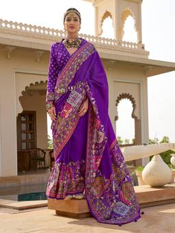 Akhilam - Women'S Silk Blend Purple Printed Festive Saree