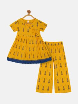 KiddoPanti - Girls Angrakha Kurti Co-Ord (Set of 2)