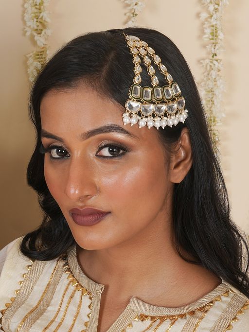 Teejh Salima Mehendi Pasa