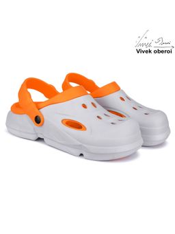 BERSACHE - Men Grey Clogs