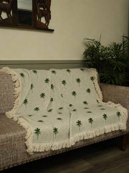 Crown of Poppies - Sage Green Sage Palm Woven Cotton Sofa Throw Blanket With Fringes