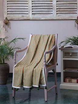 Crown of Poppies - Multicolor Zig-Zag Chevron Woven Cotton Sofa Throw Blanket With Tassels