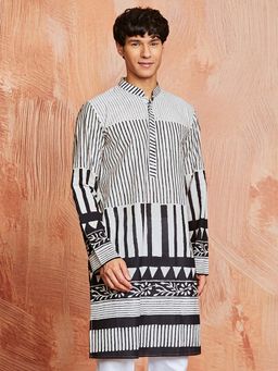 Vastramay - Mens Black and White Cotton Stripes Printed Regular Kurta