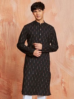 Vastramay - Mens Black Cotton Ikat Printed Regular Kurta