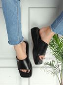 Black color option, Sold out