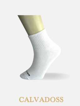 Calvadoss - Men Solid Design Ankle Length Socks (Pack Of 3)