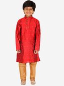 Red color option, Sold out, Currently selected