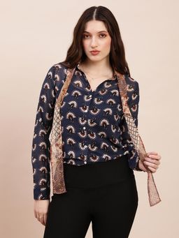 Globus - Women Collared Neck Curved Hem Oversized Shirt with Scarf