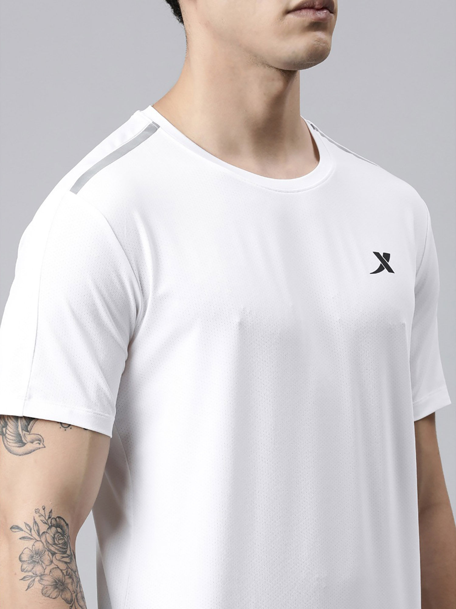 Buy Xtep Pearl White Dry Fit Technology Running T-Shirt Online