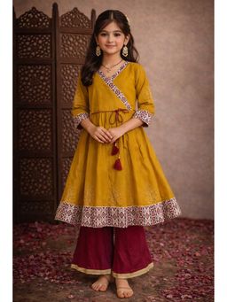 Aarika - Mustard Printed Three Fourth Sleeves Kurta