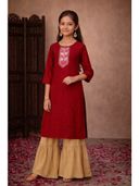 Maroon color option, Sold out, Currently selected