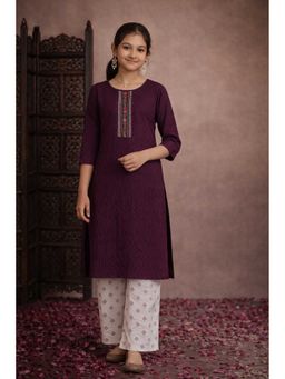 Aarika - Purple Embroidered Three Fourth Sleeves Kurta