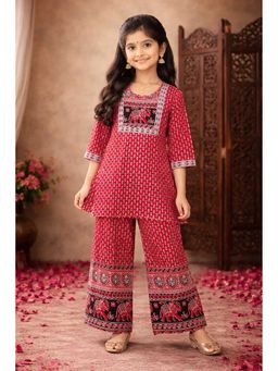 Aarika - Maroon Printed Three Fourth Sleeves Co-ord Sets