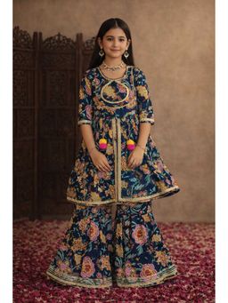 Aarika - Green Floral Three Fourth Sleeves Kurti and Sharara