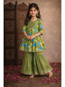 Aarika - Green Floral Three Fourth Sleeves Kurti and Sharara