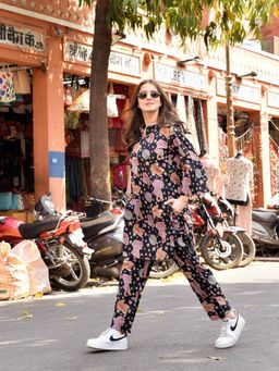 DIMPLE DESIGN STUDIO - Black & Pink Cotton Printed Kurta and Pant (Set of 2)