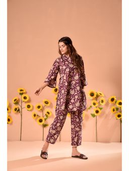 DIMPLE DESIGN STUDIO - Eden Purple Floral Print Kurta and Pant (Set of 2)