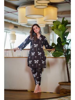 DIMPLE DESIGN STUDIO - Black Chestnut Floral Print Kurta and Pant (Set of 2)